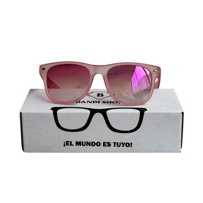 Sora ⚪🟢🟠🔵