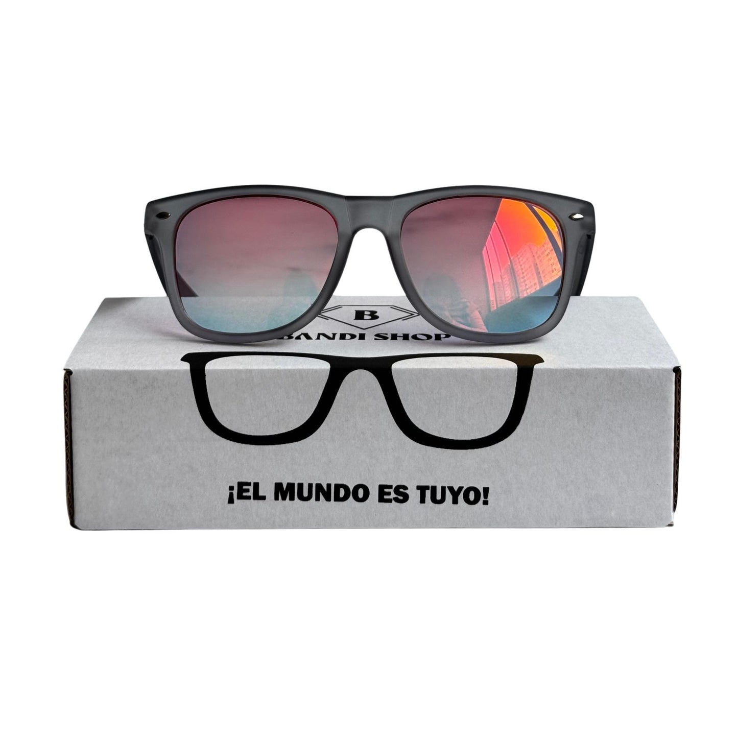 Sora ⚪🟢🟠🔵