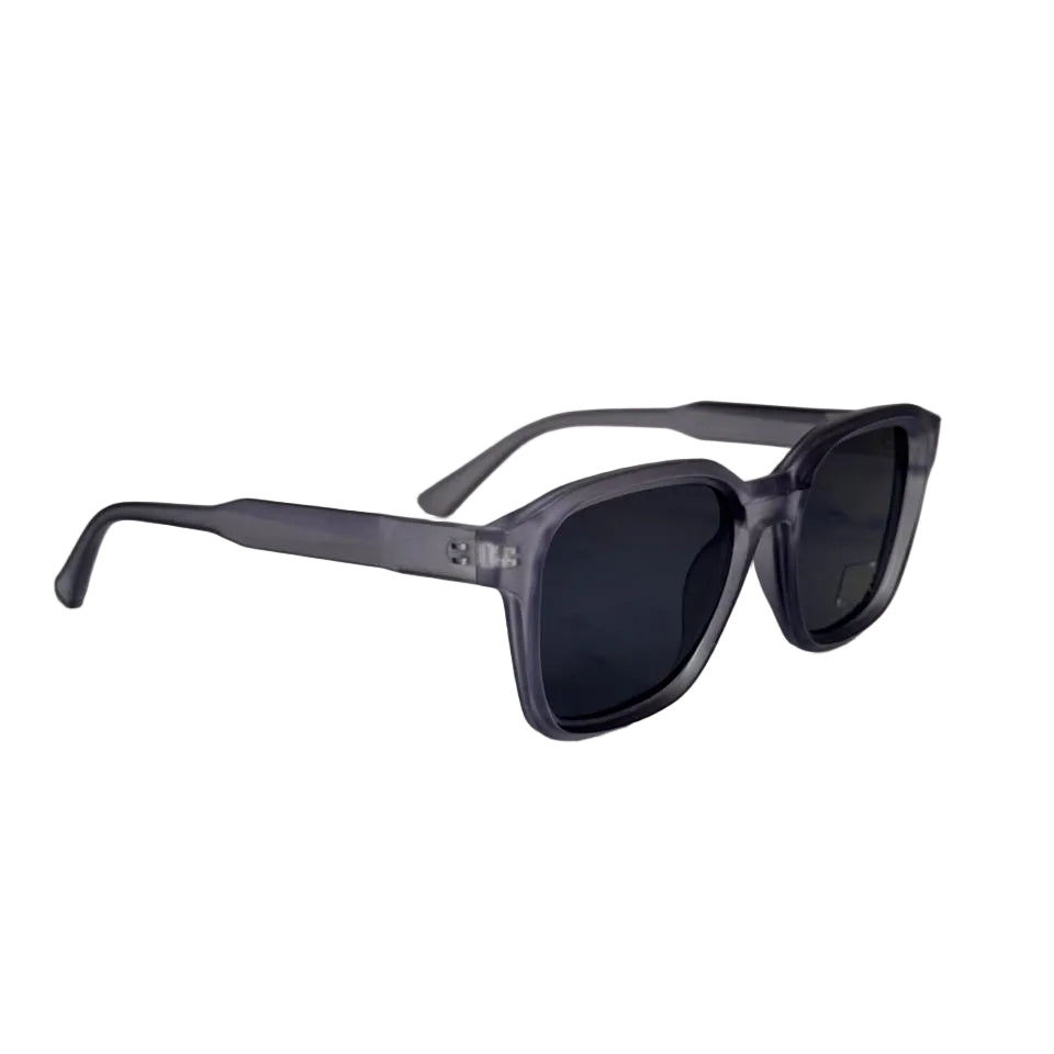 Gris oscuro Translucido Mate / Oscuro