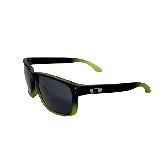 Oakley (Goma) ⚫🟢🔵🟣